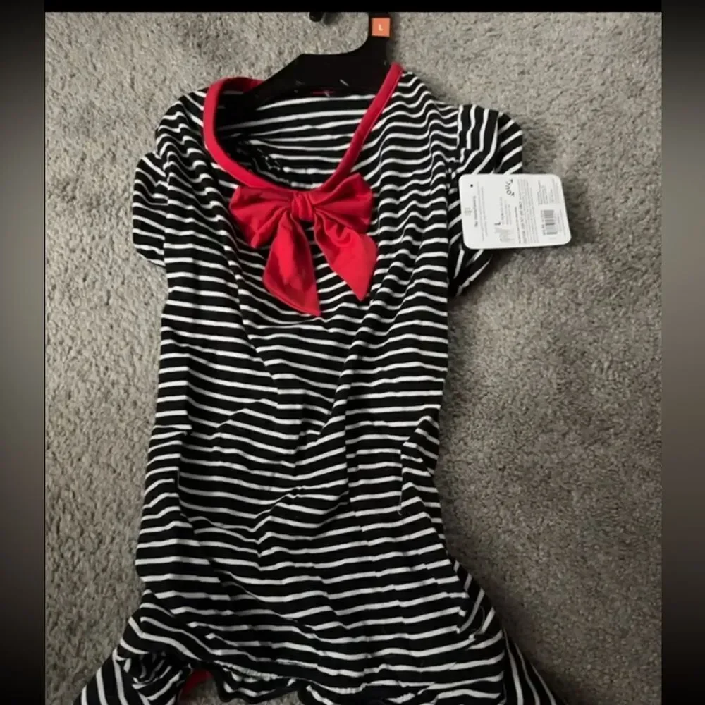 YOULY The Revolutionary Striped Pet Pajamas, Large NWT Black White Red Bow